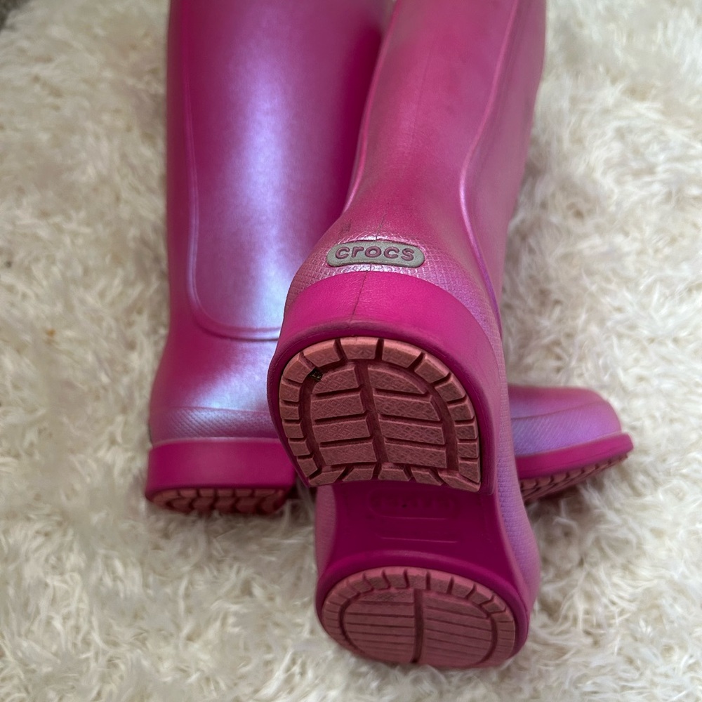 CROCS Shimmer Tall Rain Boots in Metallic Magenta - Picture 10 of 11